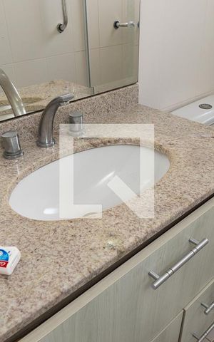 Apartamento à venda com 100m², 2 quartos e 2 vagasBanheiro da Suíte 2