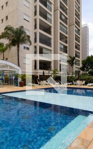 Apartamento à venda com 100m², 2 quartos e 2 vagasÁrea comum - Piscina