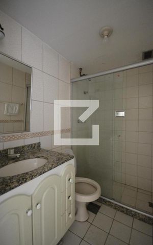 Apartamento à venda com 65m², 2 quartos e 1 vagaBanheiro Social