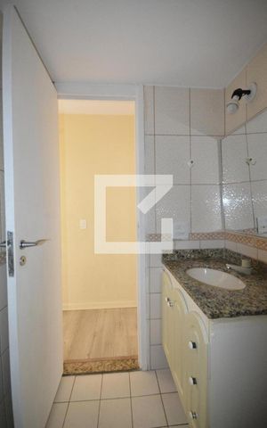 Apartamento à venda com 65m², 2 quartos e 1 vagaBanheiro Social