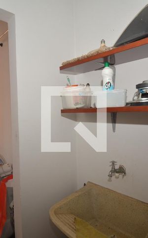 Casa à venda com 70m², 2 quartos e 6 vagasÁrea de Serviço na Suíte 2