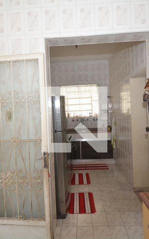 Casa à venda com 70m², 2 quartos e 6 vagasCozinha da Casa 1