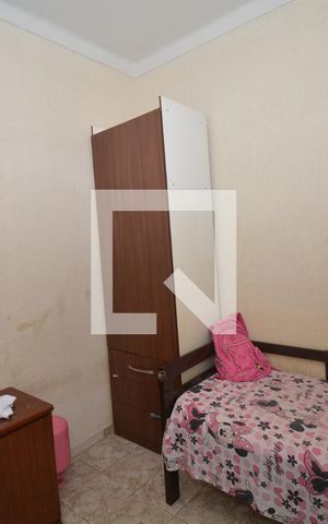 Casa à venda com 70m², 2 quartos e 6 vagasQuarto 2 da Casa 1