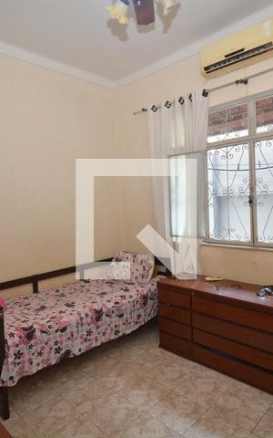 Casa à venda com 70m², 2 quartos e 6 vagasQuarto 2 da Casa 1