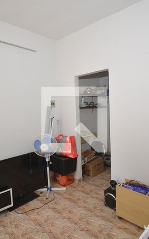 Casa à venda com 70m², 2 quartos e 6 vagasSuíte 2 da Casa 2