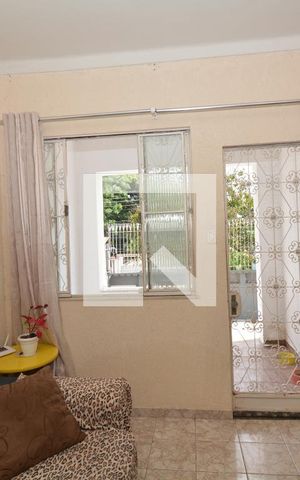 Casa à venda com 70m², 2 quartos e 6 vagasSala da Casa 1