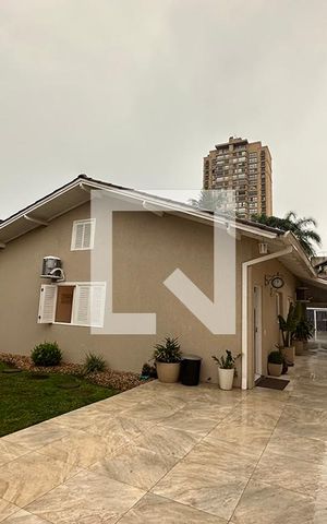 Casa à venda com 180m², 3 quartos e 3 vagasÁrea Externa