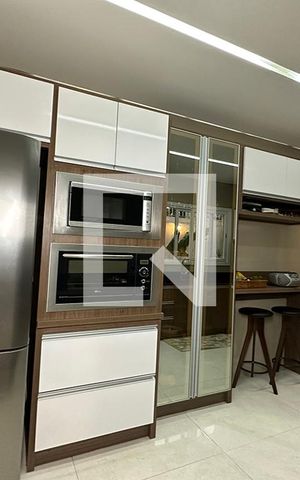 Casa à venda com 180m², 3 quartos e 3 vagasCozinha