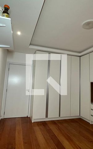 Casa à venda com 180m², 3 quartos e 3 vagasQuarto 3 - Suíte