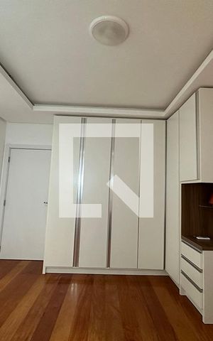 Casa à venda com 180m², 3 quartos e 3 vagasQuarto 3 - Suíte
