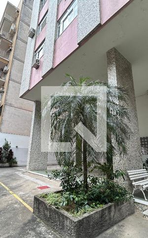 Apartamento para alugar com 80m², 2 quartos e 1 vagaFachada