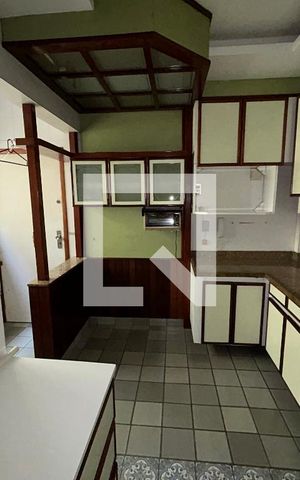 Apartamento para alugar com 80m², 2 quartos e 1 vagaCozinha