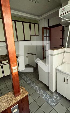 Apartamento para alugar com 80m², 2 quartos e 1 vagaCozinha e Área de Serviço
