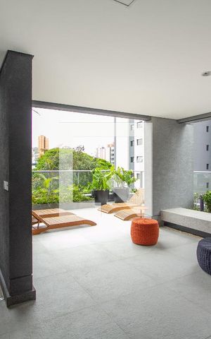 Studio para alugar com 28m², 1 quarto e 1 vaga Studio para alugar com 28m², 1 quarto e 1 vagaÁrea comum - Piscina