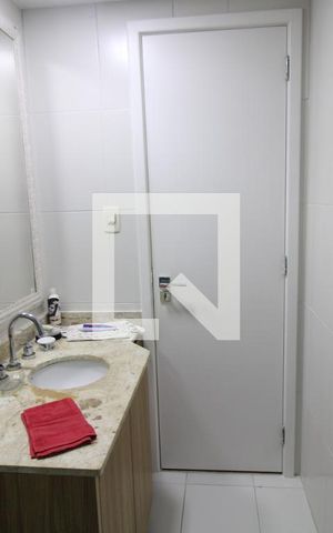 Apartamento à venda com 124m², 3 quartos e 2 vagasBanheiro