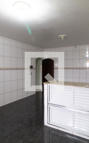 Casa à venda com 400m², 4 quartos e sem vaga Casa à venda com 400m², 4 quartos e sem vagaCozinha