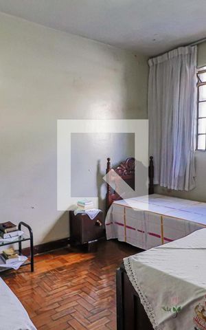 Casa à venda com 167m², 3 quartos e 2 vagasQuarto 1
