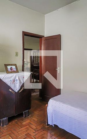 Casa à venda com 167m², 3 quartos e 2 vagasQuarto 1
