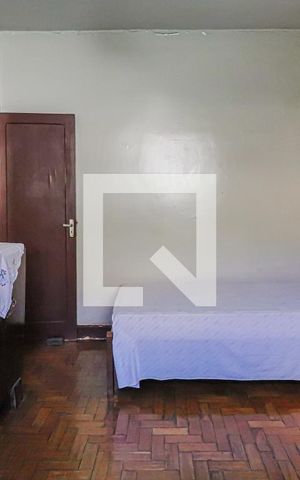 Casa à venda com 167m², 3 quartos e 2 vagasQuarto 1