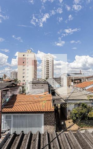 Casa à venda com 144m², 3 quartos e 3 vagas Casa à venda com 144m², 3 quartos e 3 vagasVista Quarto 1