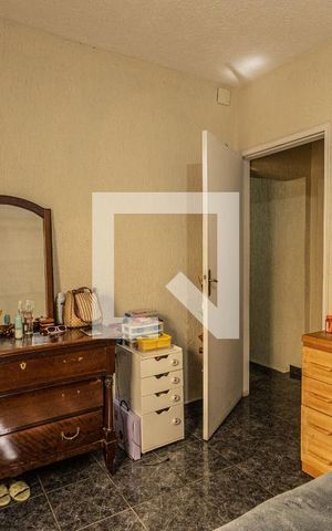 Casa à venda com 144m², 3 quartos e 3 vagas Casa à venda com 144m², 3 quartos e 3 vagasQuarto 1