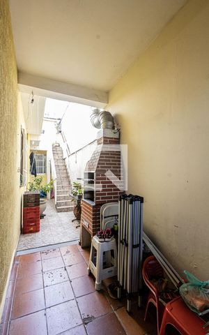 Casa à venda com 144m², 3 quartos e 3 vagas Casa à venda com 144m², 3 quartos e 3 vagasÁrea de Serviço