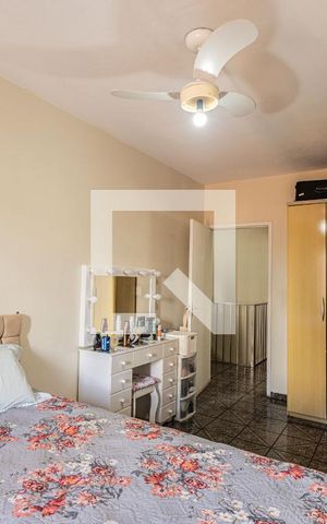 Casa à venda com 144m², 3 quartos e 3 vagas Casa à venda com 144m², 3 quartos e 3 vagasQuarto 1