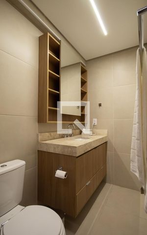 Apartamento para alugar com 55m², 2 quartos e 1 vaga Apartamento para alugar com 55m², 2 quartos e 1 vagaBanheiro