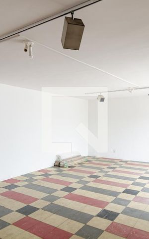 Casa para alugar com 370m², 3 quartos e 3 vagas Casa para alugar com 370m², 3 quartos e 3 vagasSalão de Festas
