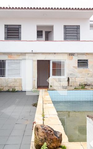 Casa para alugar com 370m², 3 quartos e 3 vagas Casa para alugar com 370m², 3 quartos e 3 vagasVista do Quarto 1