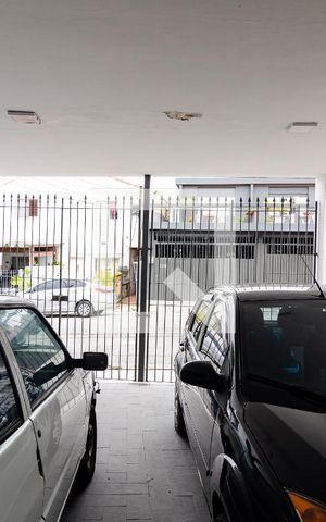 Casa para alugar com 370m², 3 quartos e 3 vagas Casa para alugar com 370m², 3 quartos e 3 vagasGaragem
