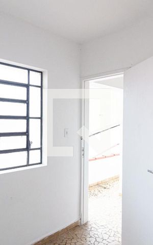Casa para alugar com 370m², 3 quartos e 3 vagas Casa para alugar com 370m², 3 quartos e 3 vagasQuarto de Serviço