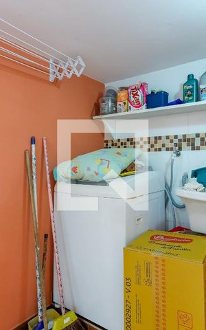 Casa à venda com 175m², 2 quartos e 2 vagasÁrea de Serviço