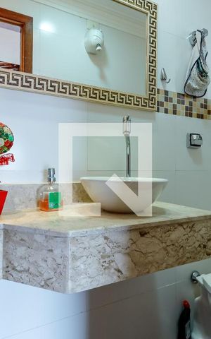 Casa à venda com 175m², 2 quartos e 2 vagasBanheiro do Espaço Gourmet