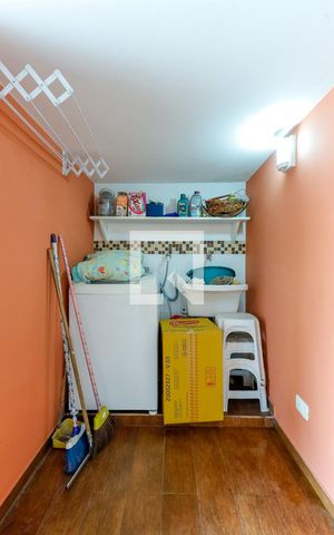 Casa à venda com 175m², 2 quartos e 2 vagasÁrea de Serviço