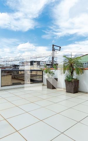 Casa à venda com 175m², 2 quartos e 2 vagasVaranda