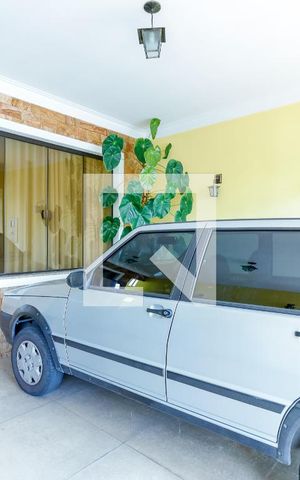 Casa à venda com 175m², 2 quartos e 2 vagasGaragem