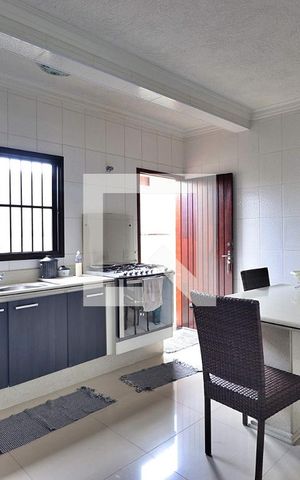 Casa à venda com 289m², 3 quartos e 2 vagasCozinha