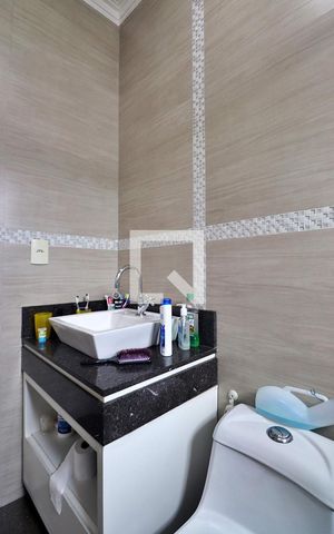 Casa à venda com 289m², 3 quartos e 2 vagasBanheiro do Quarto Suíte