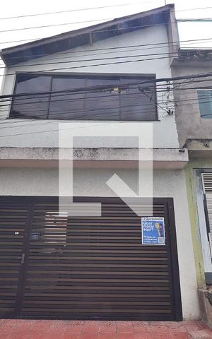 Casa à venda com 289m², 3 quartos e 2 vagasFachada
