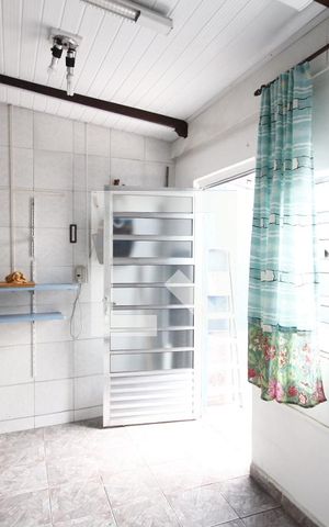 Casa à venda com 114m², 2 quartos e 1 vagaQuarto de Serviço