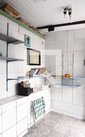 Casa à venda com 114m², 2 quartos e 1 vagaQuarto de Serviço