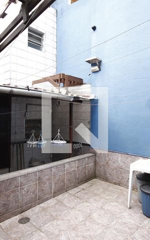 Casa à venda com 114m², 2 quartos e 1 vagaQuintal