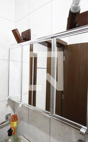 Casa à venda com 114m², 2 quartos e 1 vagaBanheiro