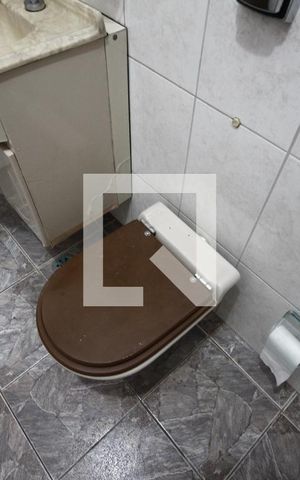 Casa à venda com 114m², 2 quartos e 1 vagaBanheiro
