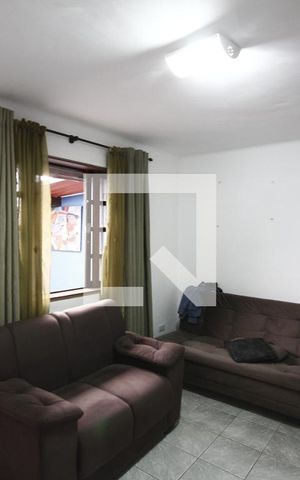 Casa à venda com 114m², 2 quartos e 1 vagaSala