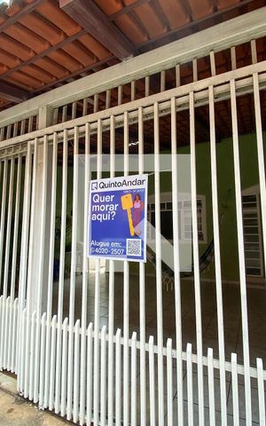 Casa à venda com 200m², 3 quartos e 3 vagasPlaca