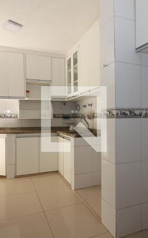 Casa à venda com 200m², 3 quartos e 3 vagasÁrea de Serviço