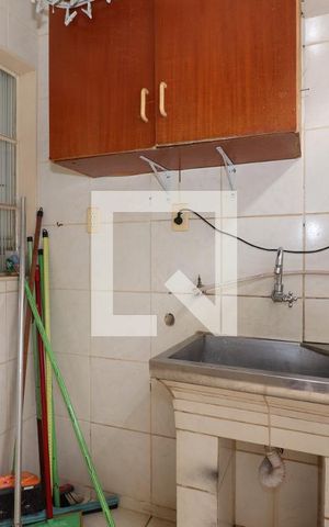 Casa à venda com 200m², 3 quartos e 3 vagasÁrea de Serviço