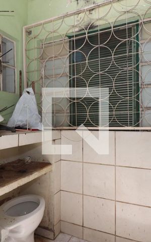 Casa à venda com 200m², 3 quartos e 3 vagasÁrea de Serviço